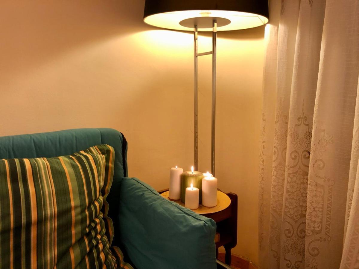 Maison Biscuit. Apartament A La Placa De La Vila Кампродон Екстериор снимка