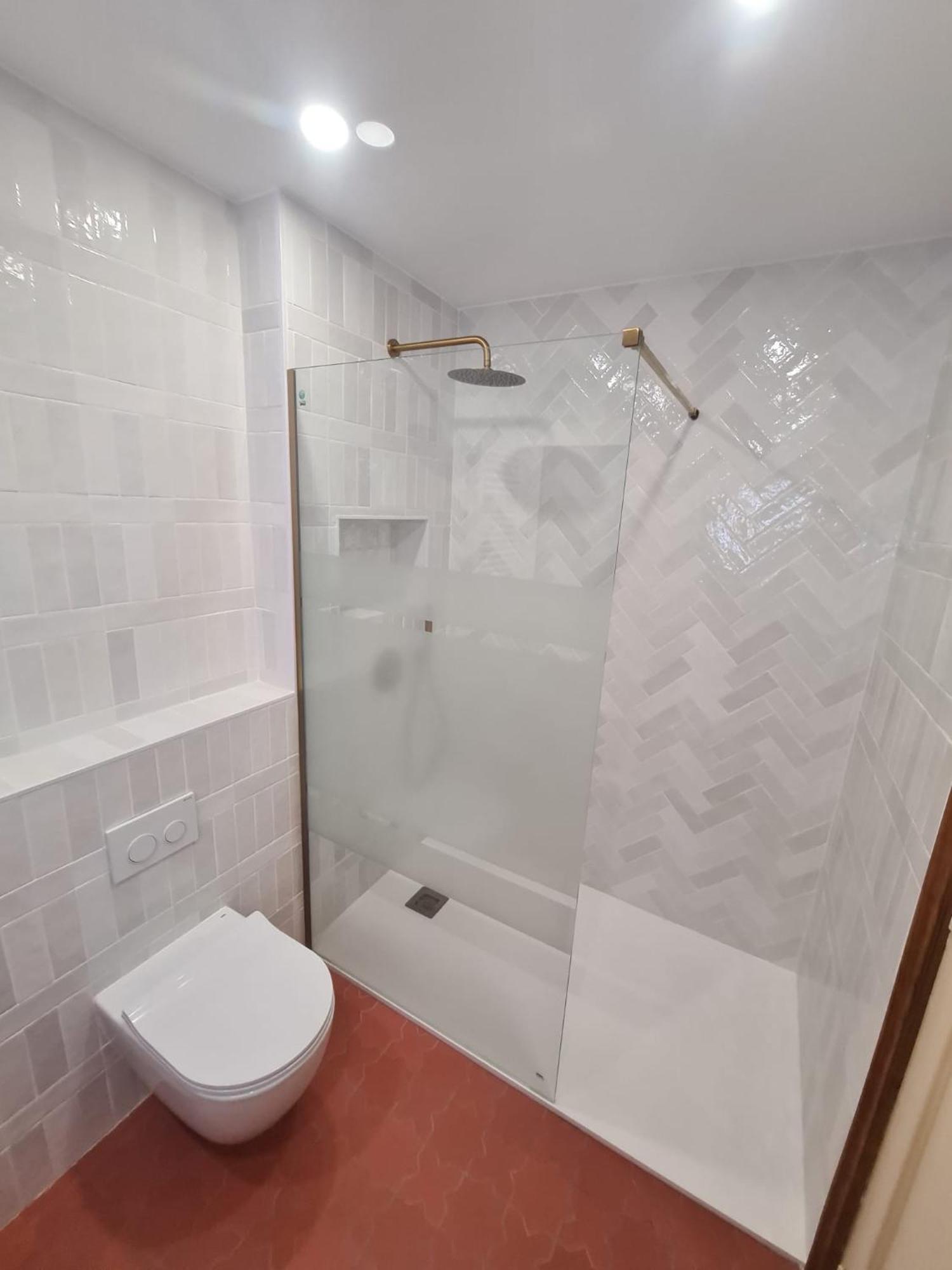 Maison Biscuit. Apartament A La Placa De La Vila Кампродон Екстериор снимка