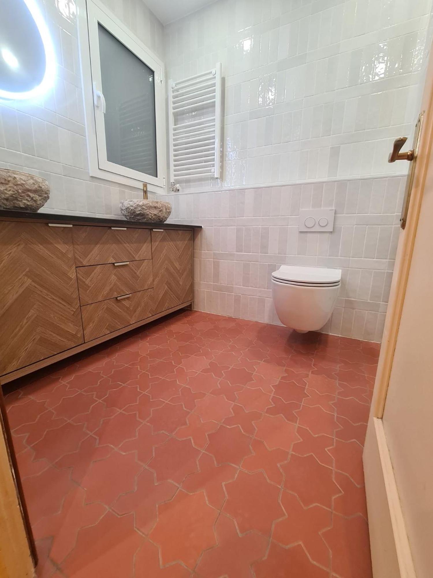 Maison Biscuit. Apartament A La Placa De La Vila Кампродон Екстериор снимка